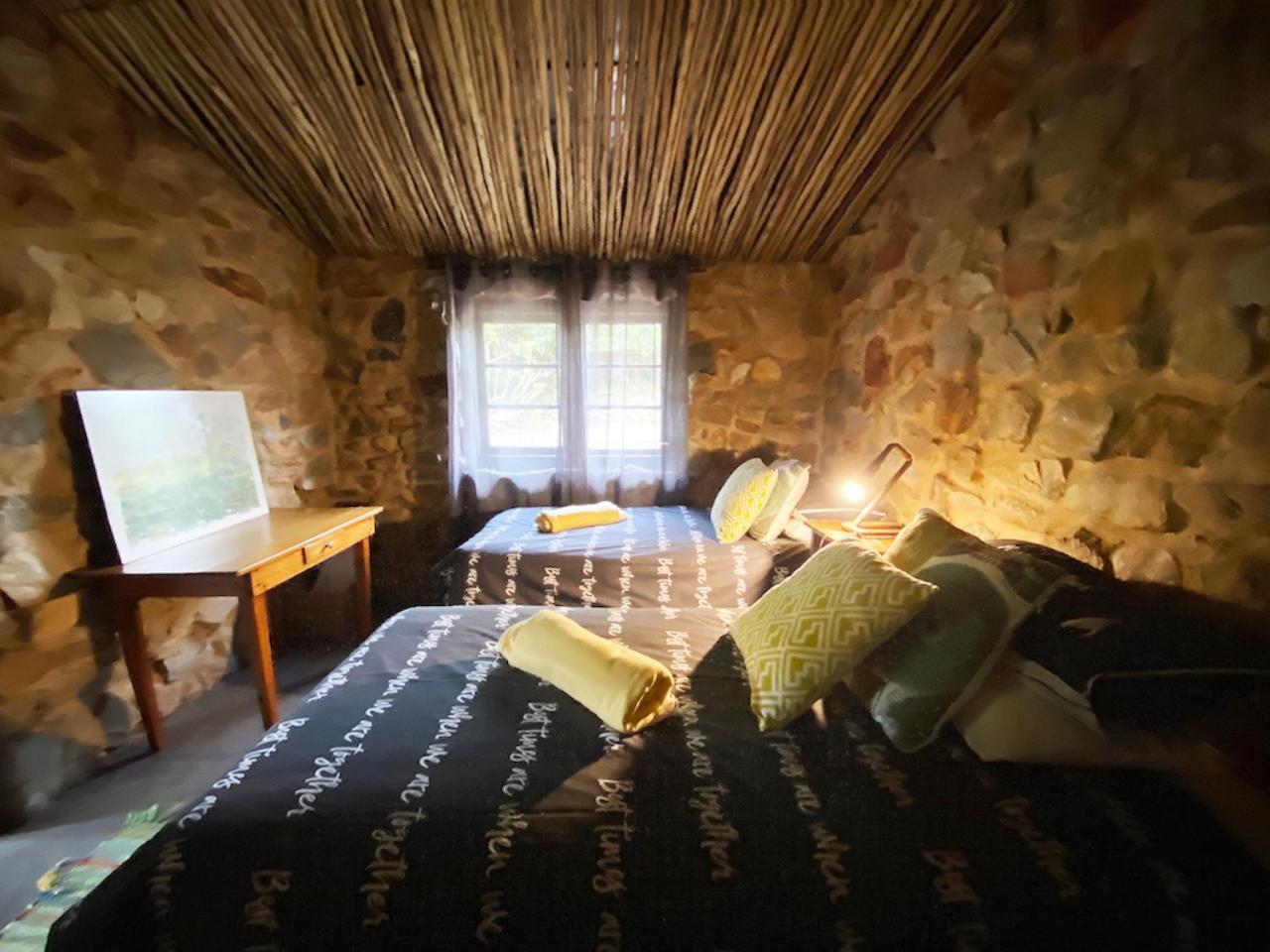 The Riverdeck Accommodation And Backpackers Knysna Exterior photo
