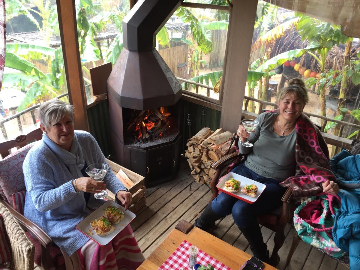 The Riverdeck Accommodation And Backpackers Knysna Exterior photo